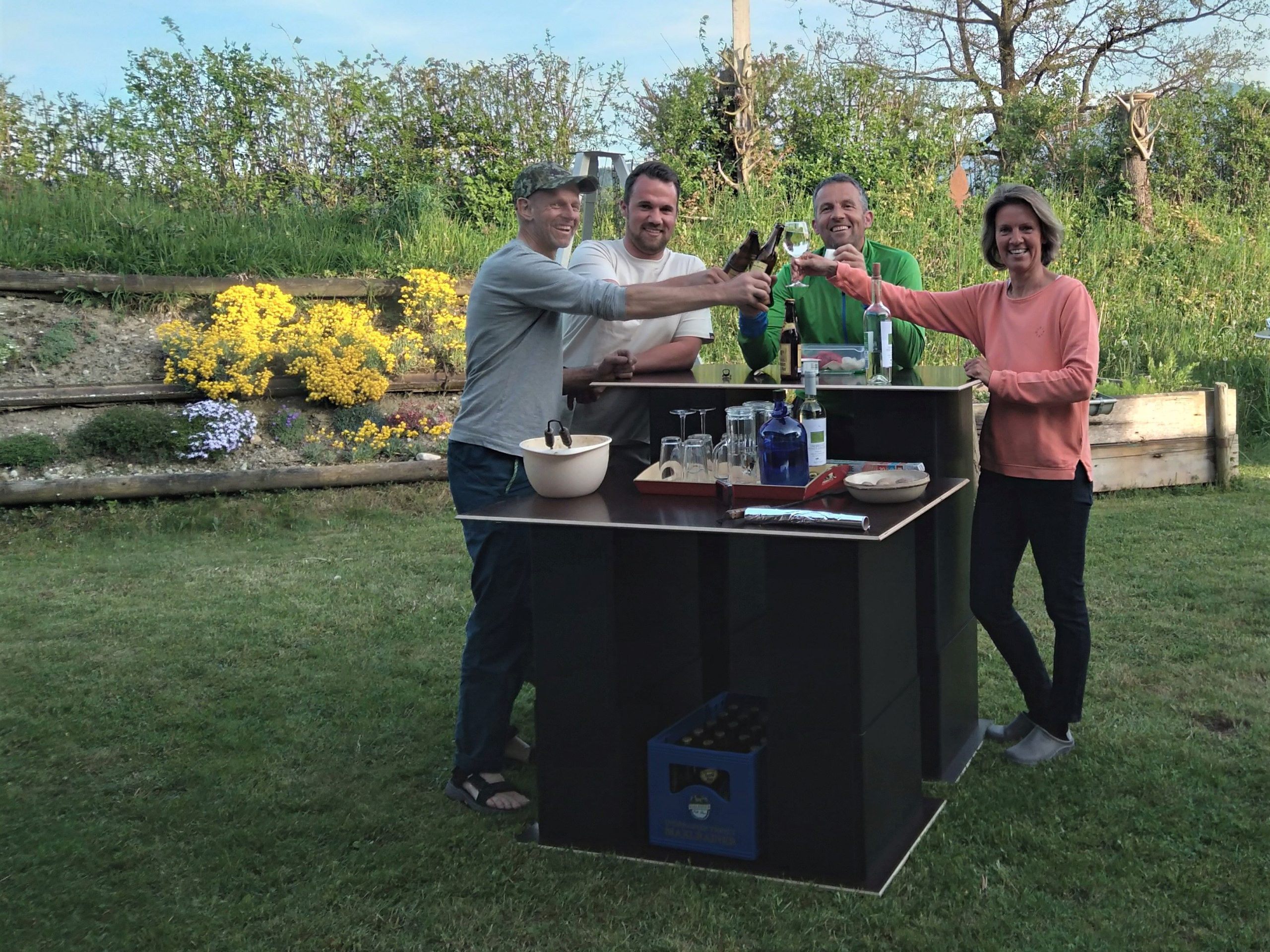 Mobiler Arbeitstisch modular erweiterbar als Partytisch 40000 3000