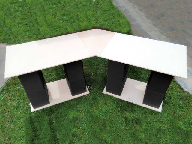 Tisch mit Verbindungselement 45° Birke Fuß PP 640 480